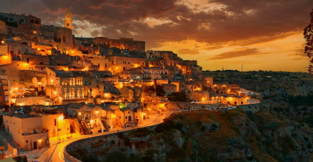 10 Landmarks That Are Easy to Miss – But Hard to Forget
