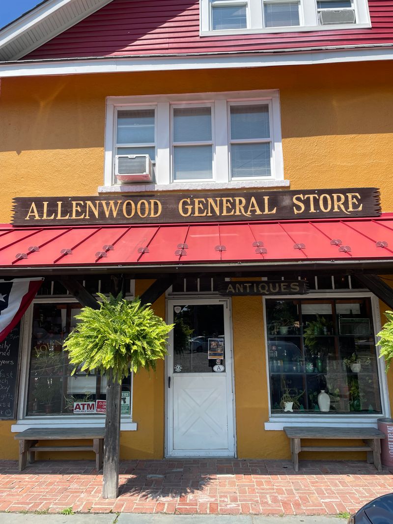 Allenwood General Store (Wall)