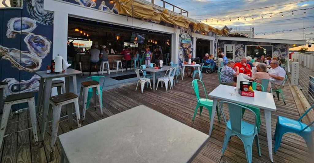 11 Florida Fish Shacks Locals Hope Tourists Never Discover