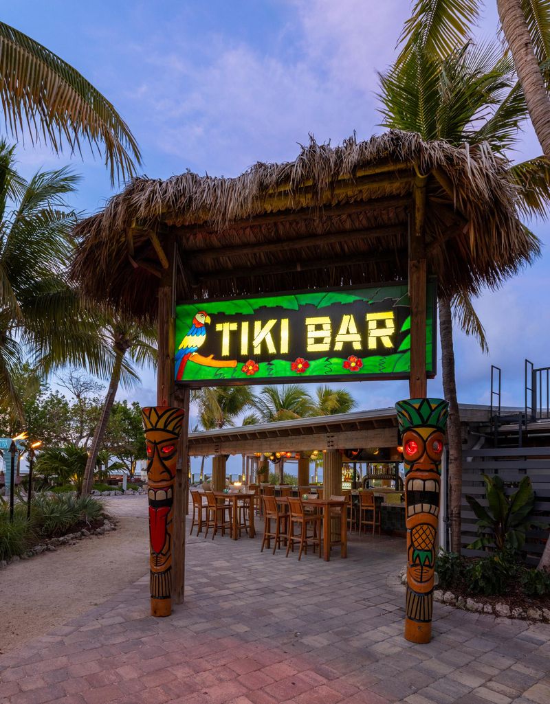 Islamorada Tiki Bar – Islamorada
