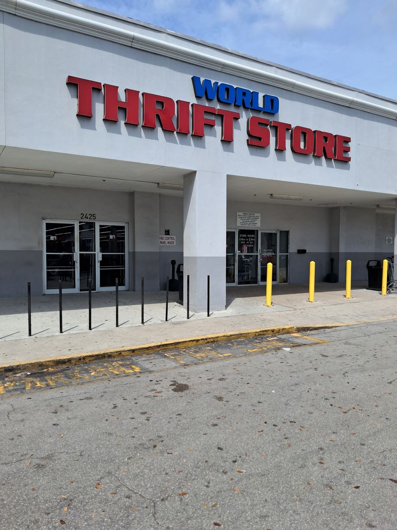 World Thrift - Lake Worth Beach