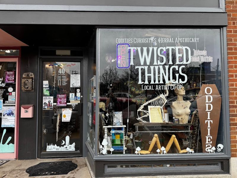 Twisted Things Boutique