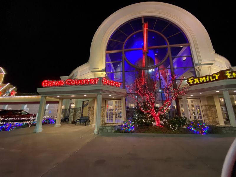 Grand Country Buffet — Branson, MO