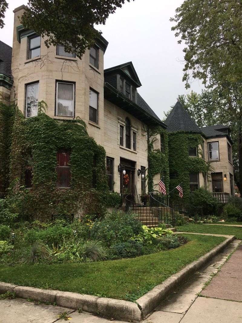 Pullman, Illinois - Pullman Palace Car Company