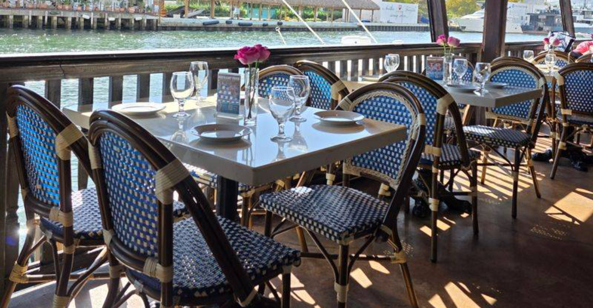 15 Best Stone Crab Spots in Florida