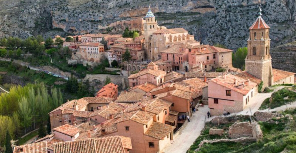 17 Historic Medieval Towns With Unforgettable Charm