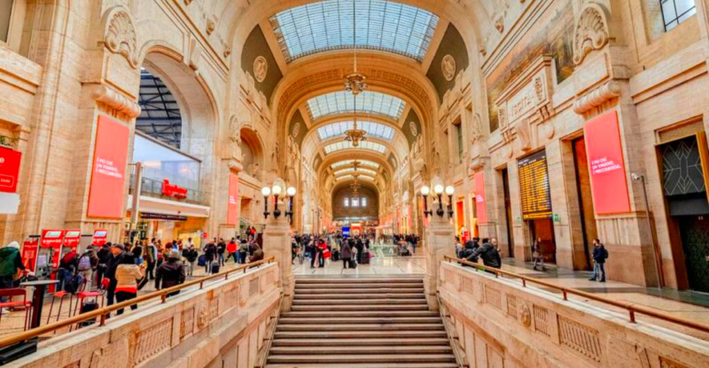 17 Historic Train Stations That Still Impress Travelers