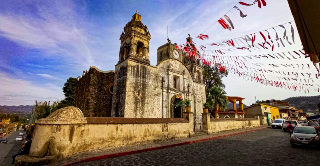 20 Beautiful Towns Around the World That Still Feel Local