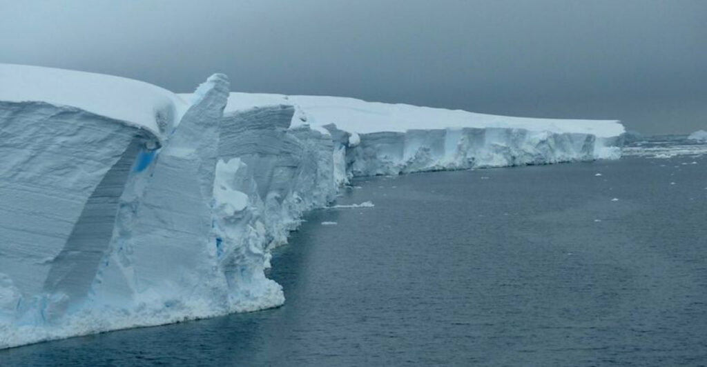 A 500-Foot Wall to Save the World? Inside the Bold Plan to Slow the Doomsday Glacier