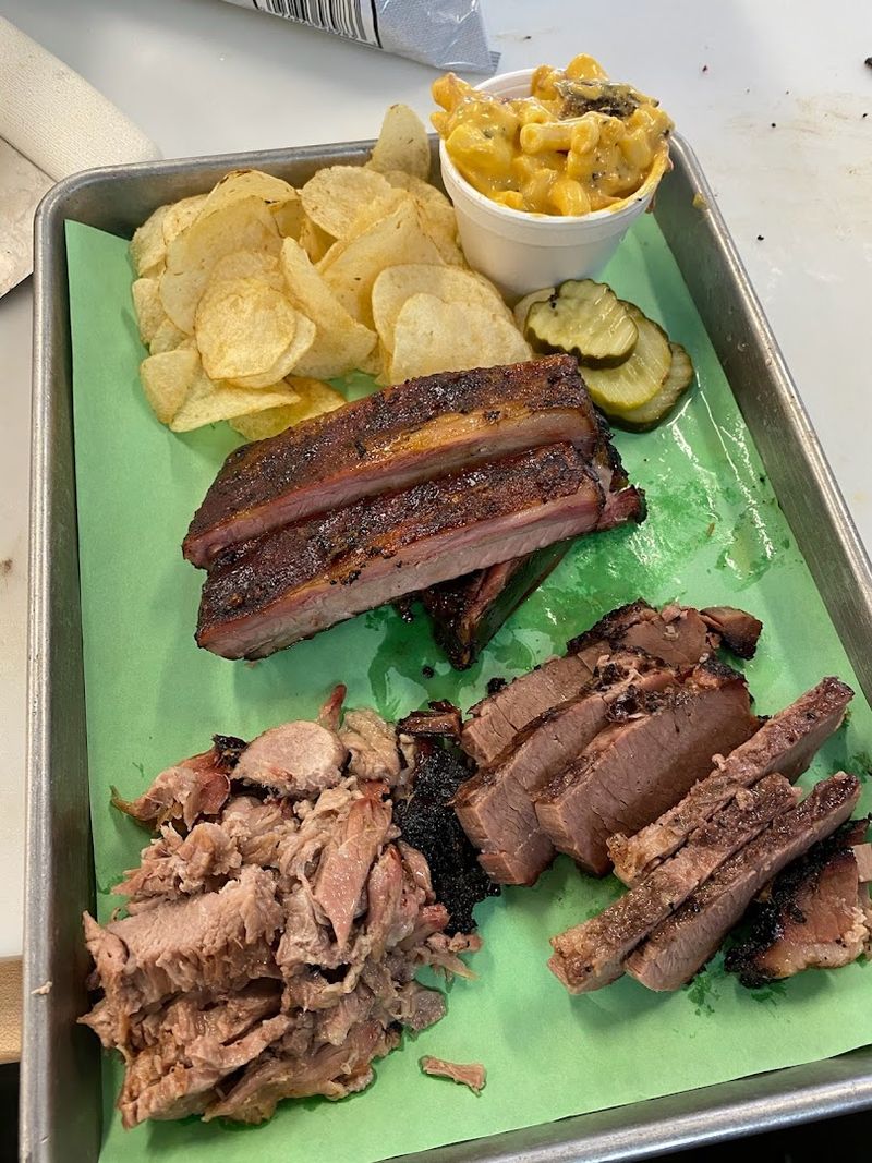 The BBQ That Makes Road-Trippers Pull Over