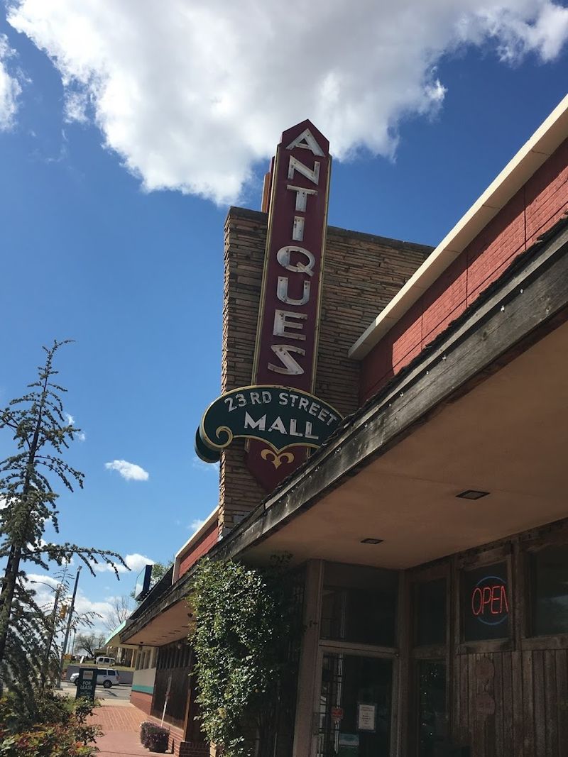 11,000 Square Feet of Actual Antiques, Not Just Old Stuff