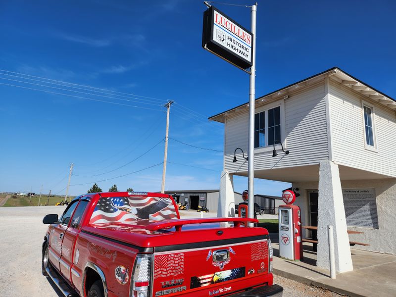 Best Times to Visit This Route 66 Landmark