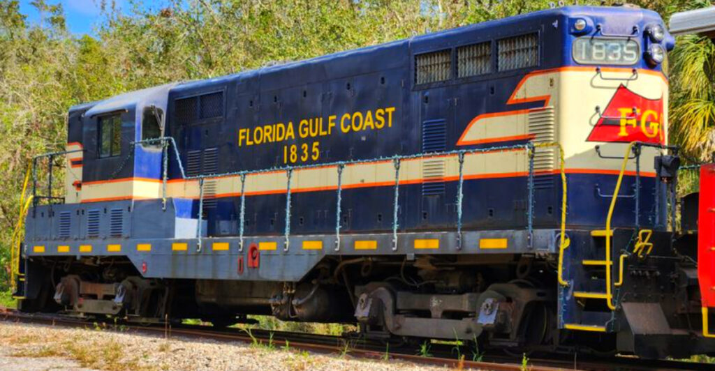 A Vintage Train Journey Through Florida’s Most Delightful Communities