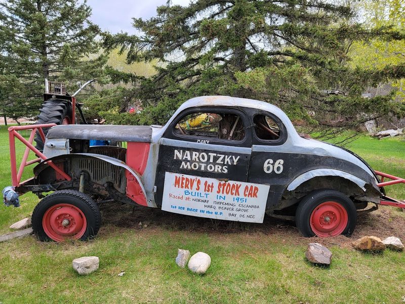 Why this stop lingers