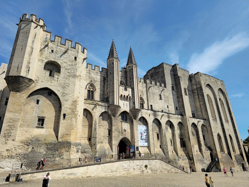 Avignon — Papal Palace and Medieval Grandeur