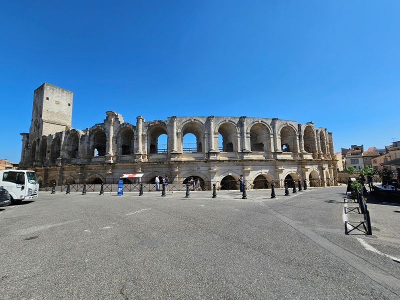 Arles — Roman Ruins & Artistic Legacy