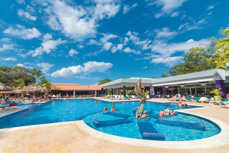 Riu Lupita — Garden Tranquility Near Playa del Carmen