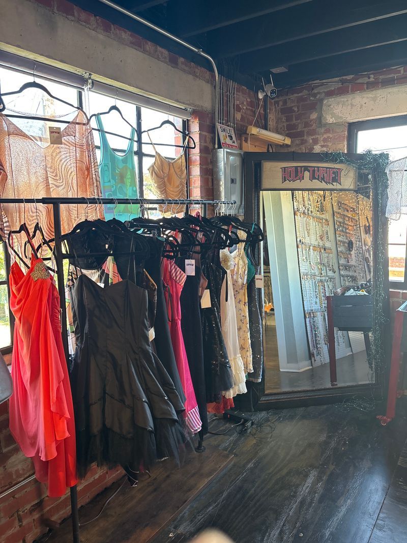 The Mystery of Varying Staff Experiences