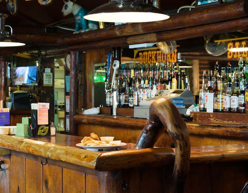 Buckhorn Saloon, Lake