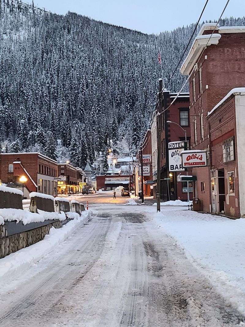 Lookout Pass Ski Area Provides Year-Round Mountain Recreation