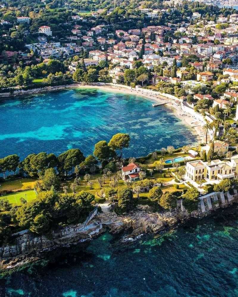 Saint-Jean-Cap-Ferrat — Peaceful Riviera Peninsula