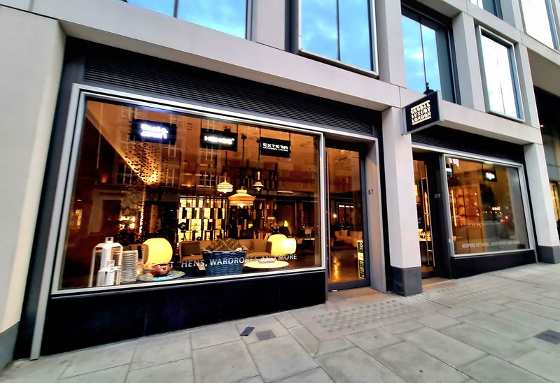 London, England — Global Flavors and Timeless Luxury