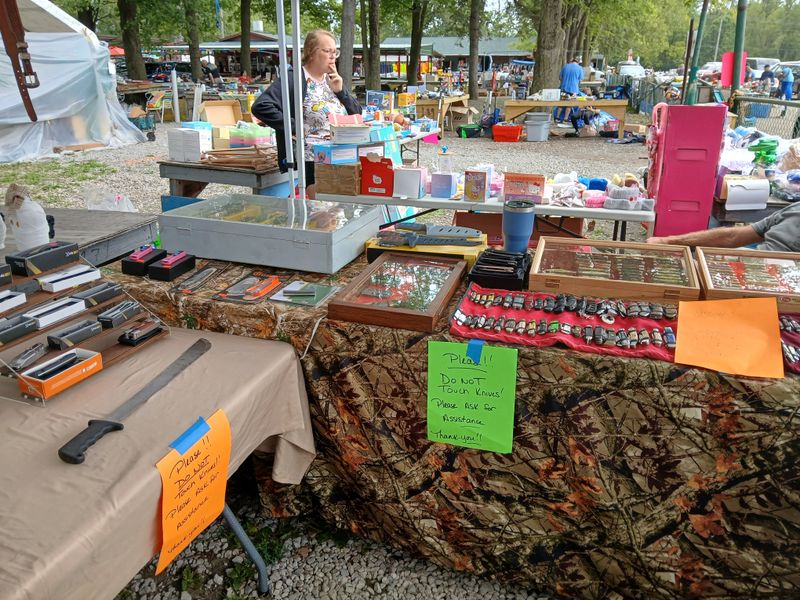 Greenlawn Grove Flea Market, Romulus