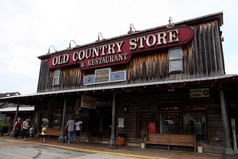 Brooks Shaw's Old Country Store — Jackson, TN