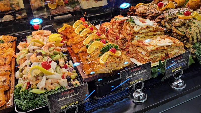 Hot Foods Counter: Lunch That Tastes Like Sunday