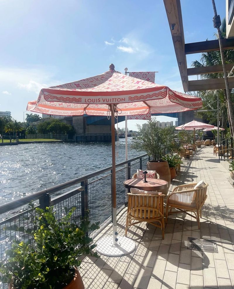 Vibes And Visitor Tips