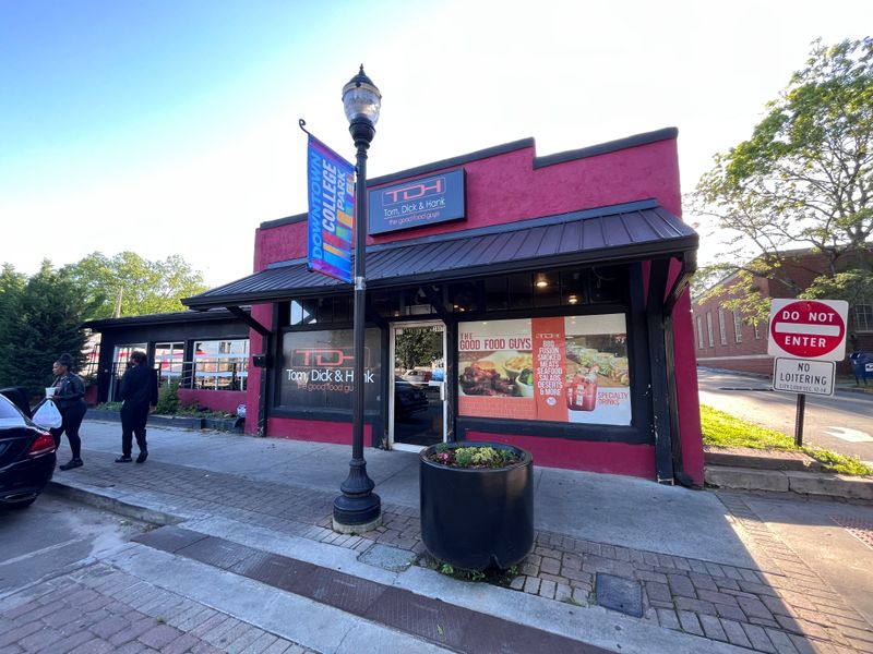 Tom, Dick & Hank: Game Night Fuel