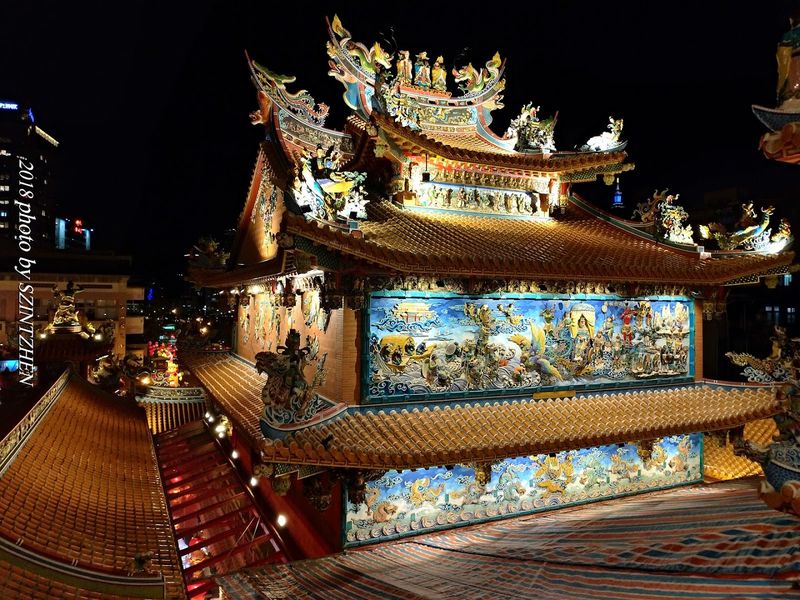 Ciyou Temple — Taipei