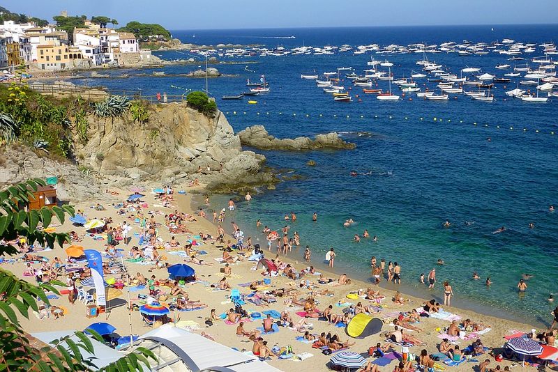 Girona + Costa Brava (Catalonia): Barcelona's escape hatch