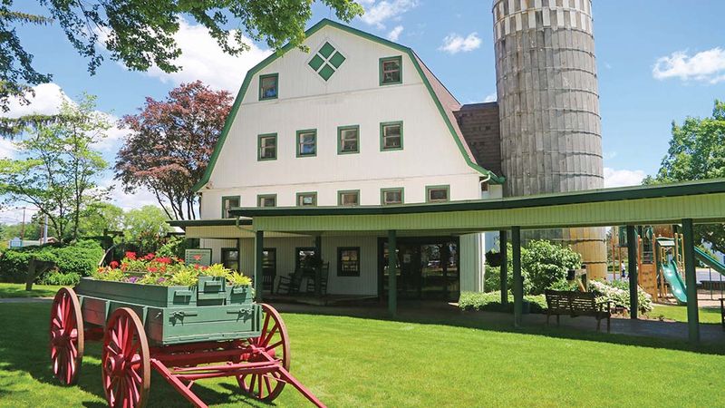 Essenhaus Village Shops, Middlebury, Indiana