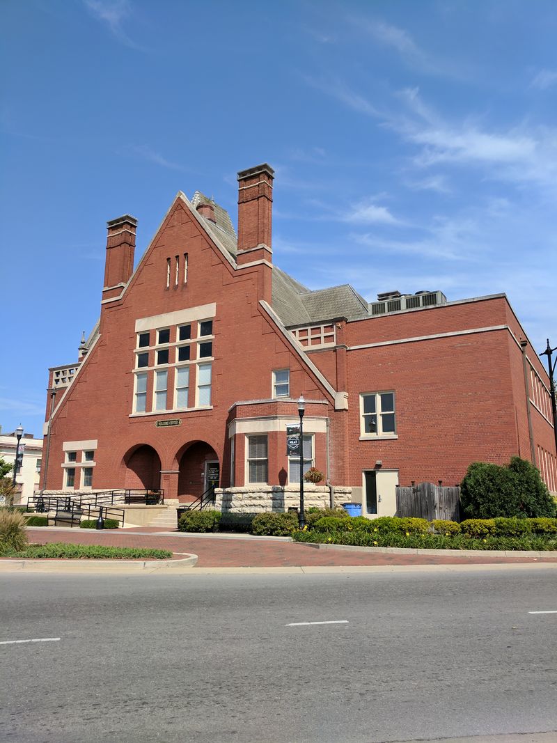 Oscar Getz Museum of Whiskey History