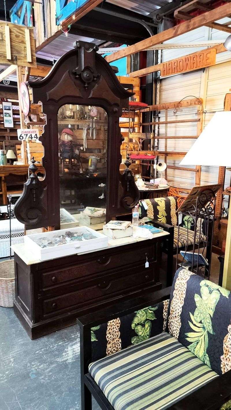 Haggle Light: How to Ask Nicely