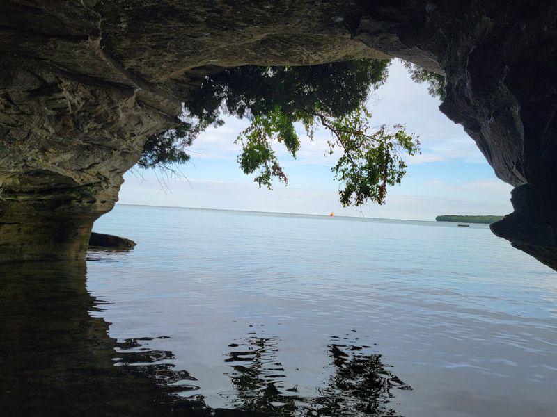 Route Landmarks and Sea Caves