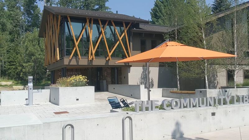 The Community Library + Jeanne Rodger Lane Center for Regional History (Ketchum)