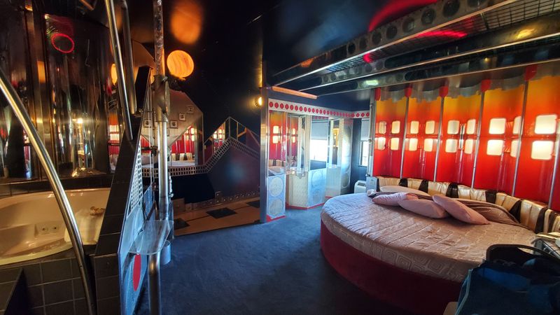 Space Odyssey Is Your Sci-Fi Sleepover