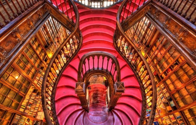 Livraria Lello — Porto, Portugal