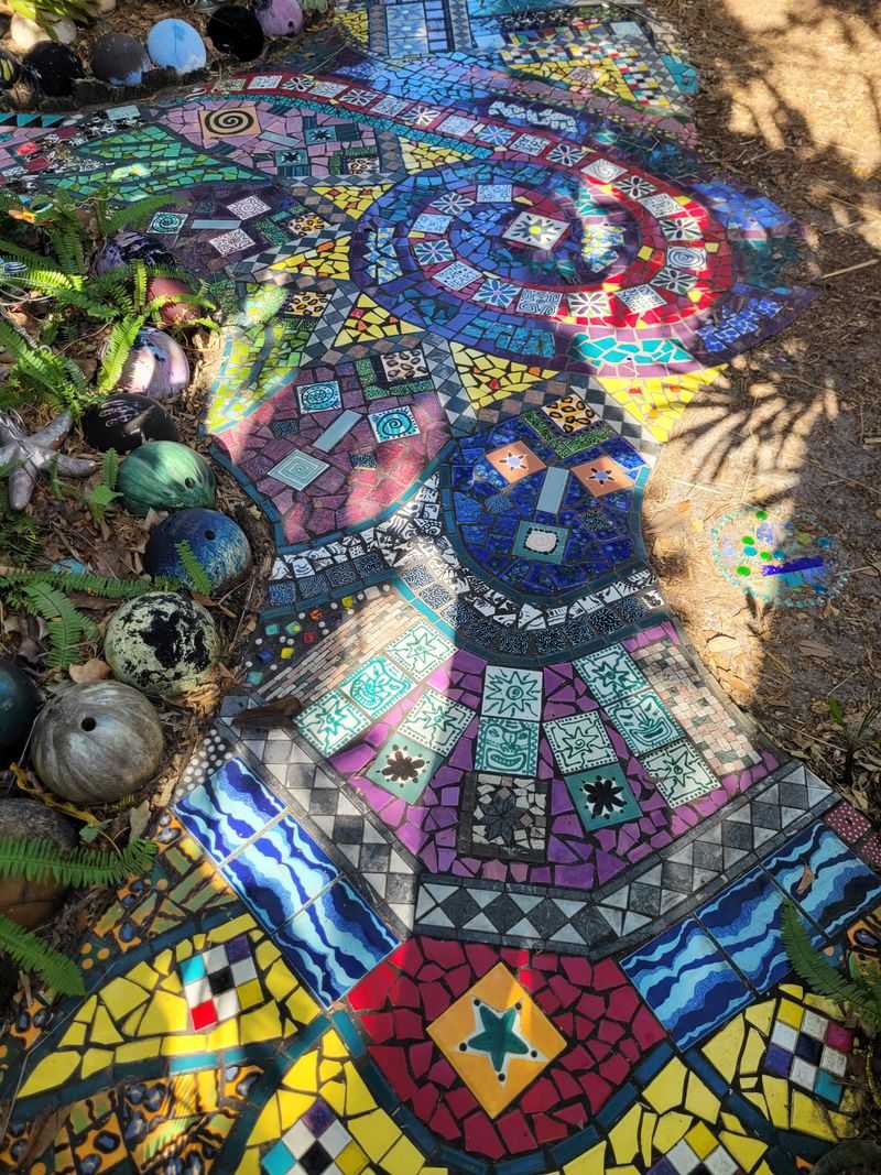 Mosaic Pathway Wander