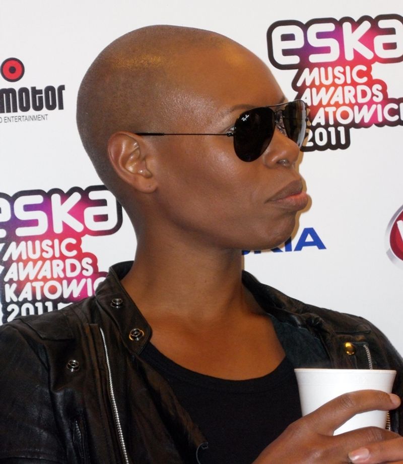 Skin (Deborah Dyer) (Skunk Anansie)