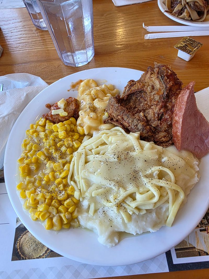 Creamed Corn That Behaves Like A Sidekick