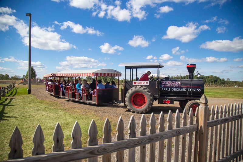 Atmosphere In Every Direction