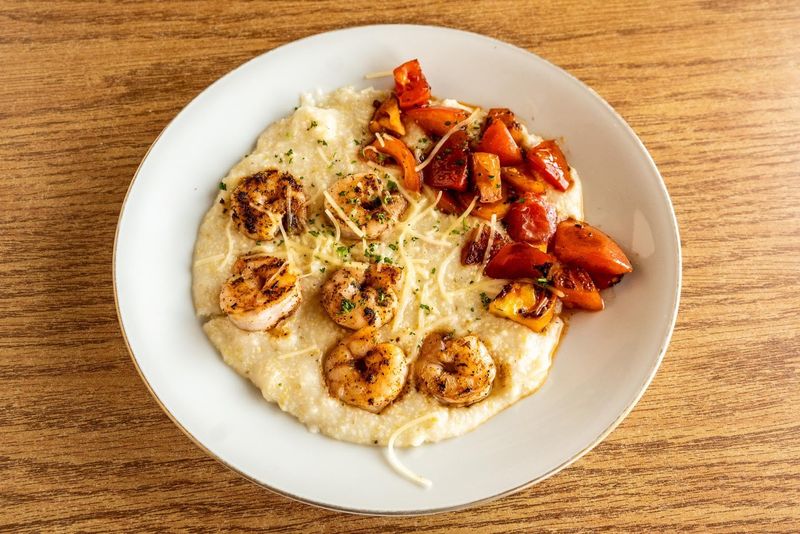 Shrimp and Grits Done the Right Way
