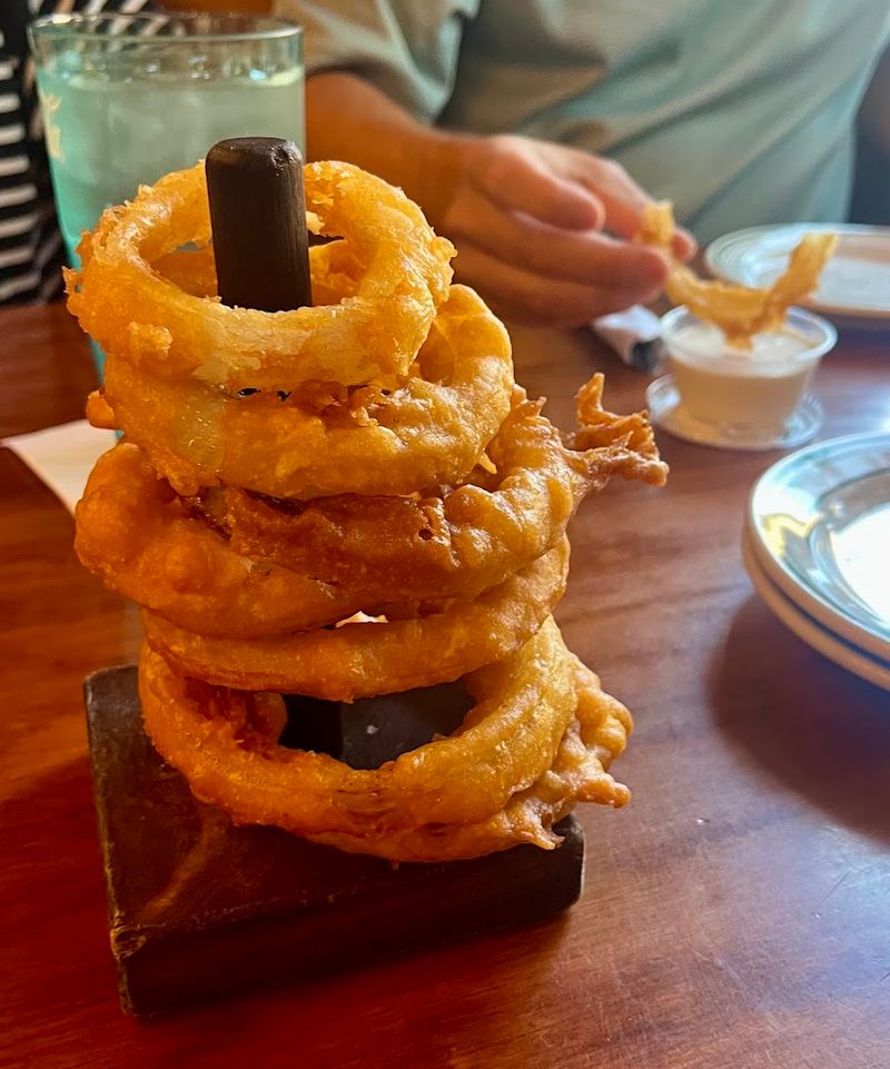 The Onion Rings That Keep Getting Mentioned
