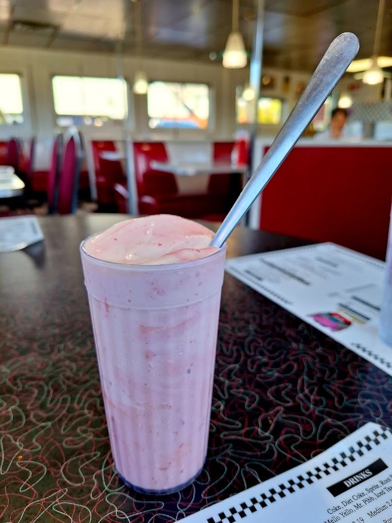 Hand-Dipped Milkshakes Worth the Drive Alone
