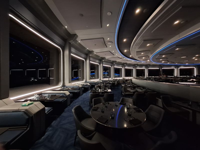 Space 220 Restaurant – Bay Lake, FL