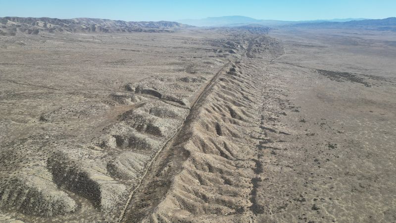 San Andreas Fault Observatory at Depth (SAFOD) (USA) – ~3.2 km