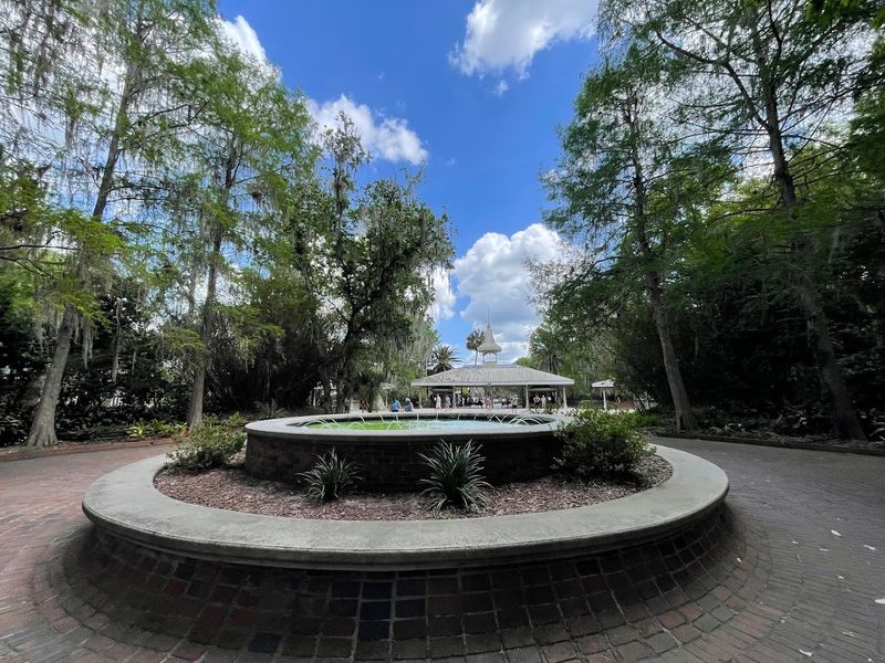 The Gardens, Picnic Areas, and Grounds